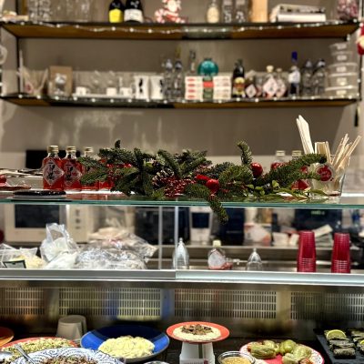 file 8 - decorazione vetrina